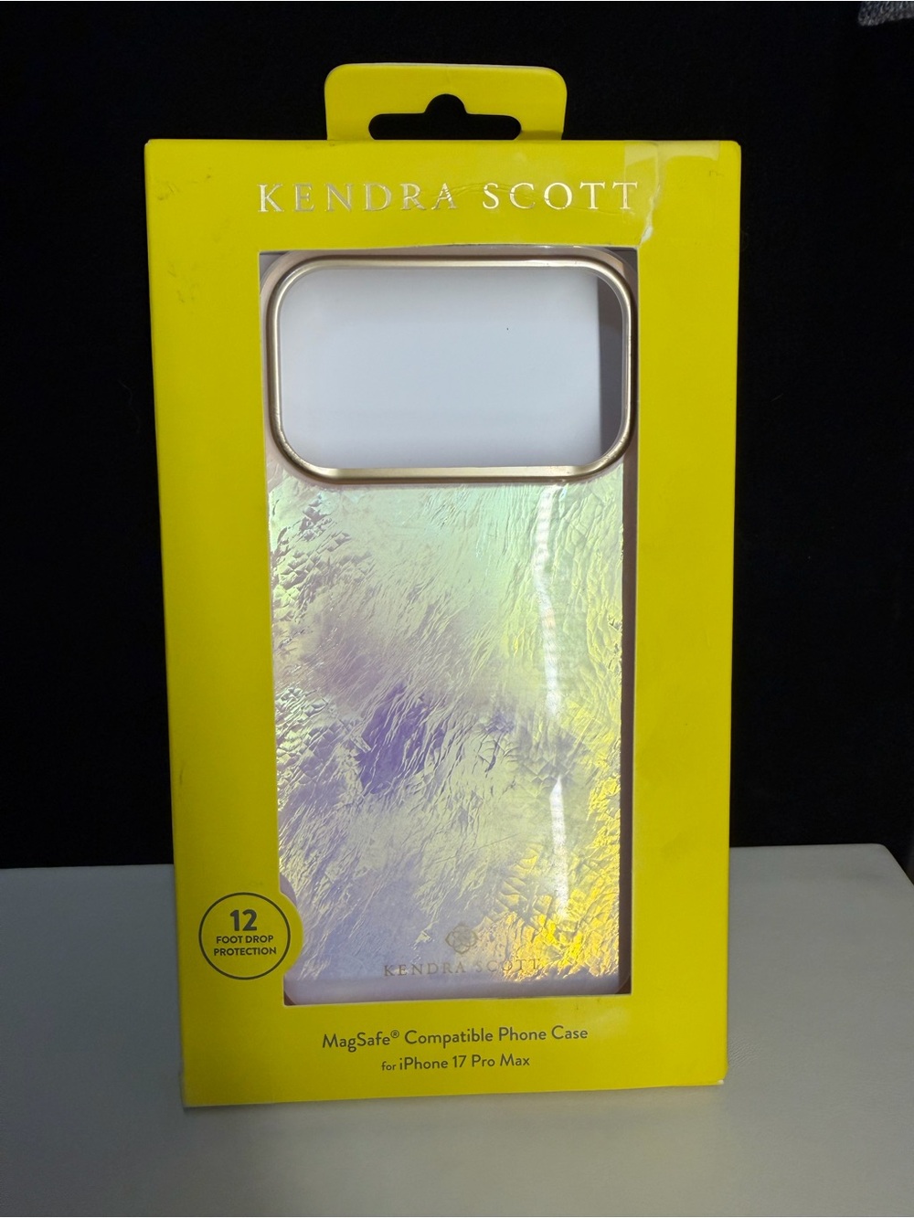 NIB Kendra Scott iPhone 17 Pro Max Case MagSafe Iridescent Gold Flake $55